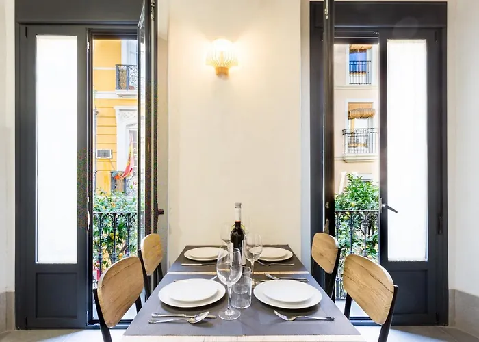 Appartamento Oak & Sandstone - Space Maison Siviglia